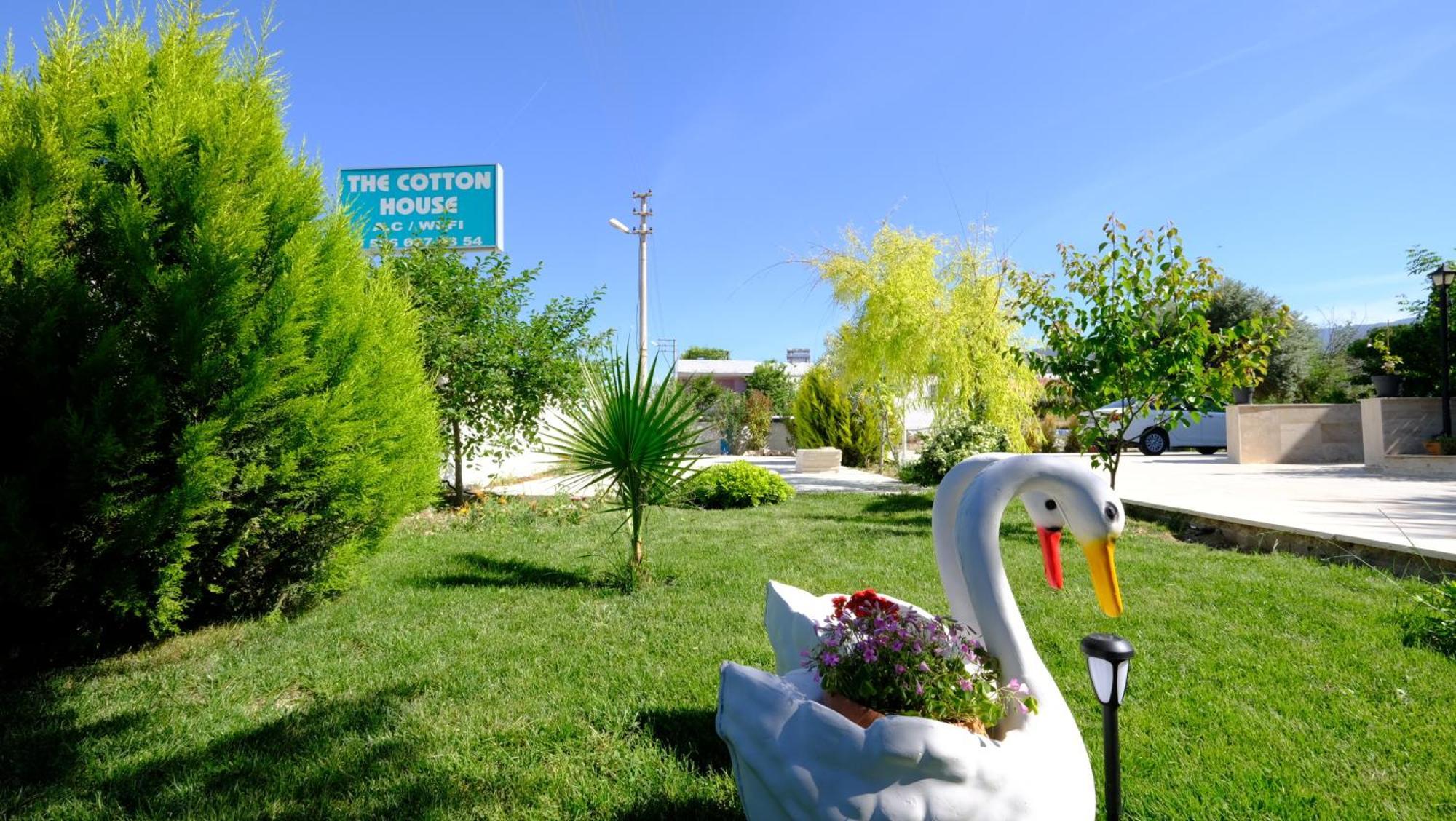 The Cotton House Bed & Breakfast Pamukkale Exterior photo